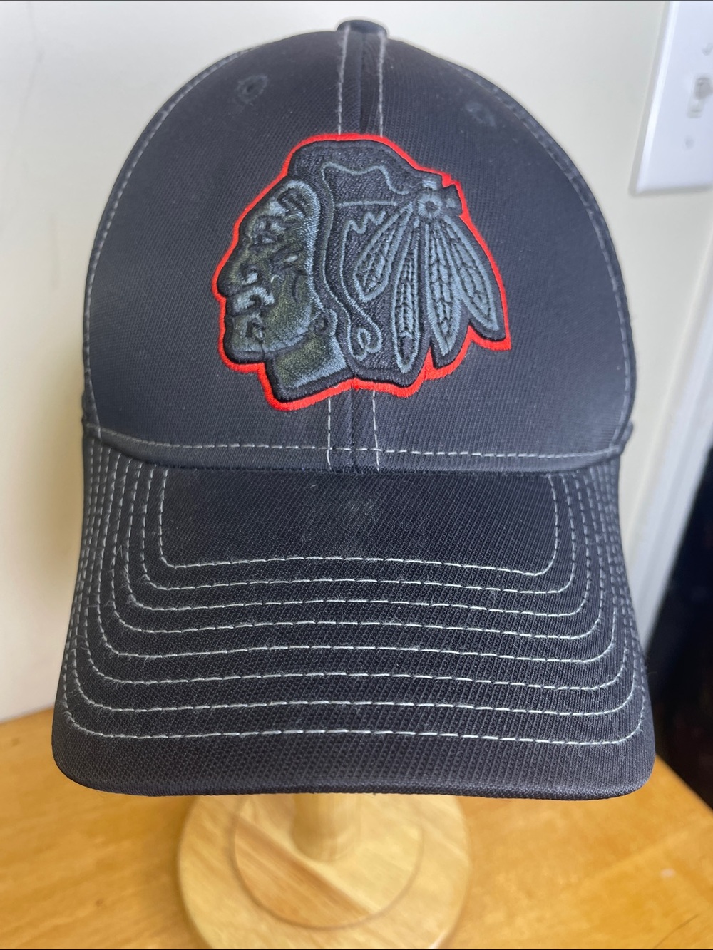 Reebok Black Cap with Red-Outline Embroidered Logo
